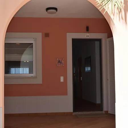 Apartmán T2 Vista Mar E Piscina Del Rey Obidos C8 *