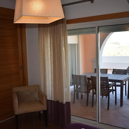 Seaside Retreat, Del Rey C8 شقة