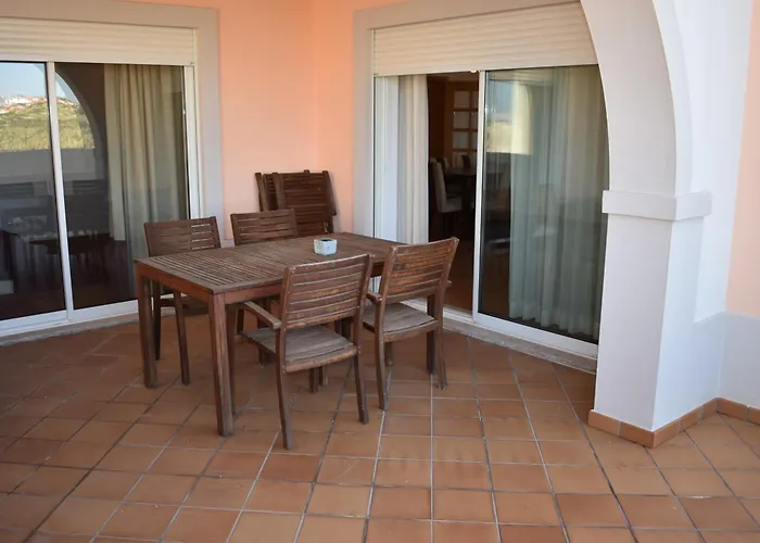 T2 Vista Mar E Piscina Del Rey Obidos C8 * 普拉亚德尔瑞伊